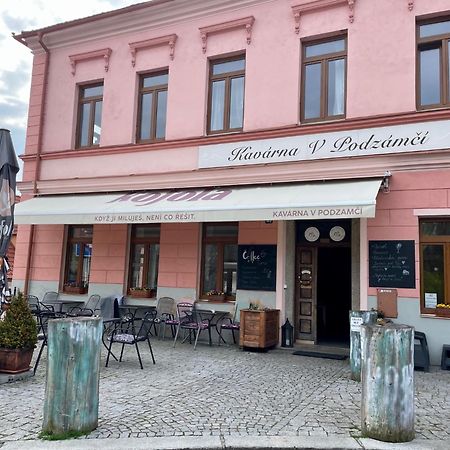 Apartmany V Podzamci V Blizkosti Zamku Blatná Exterior foto
