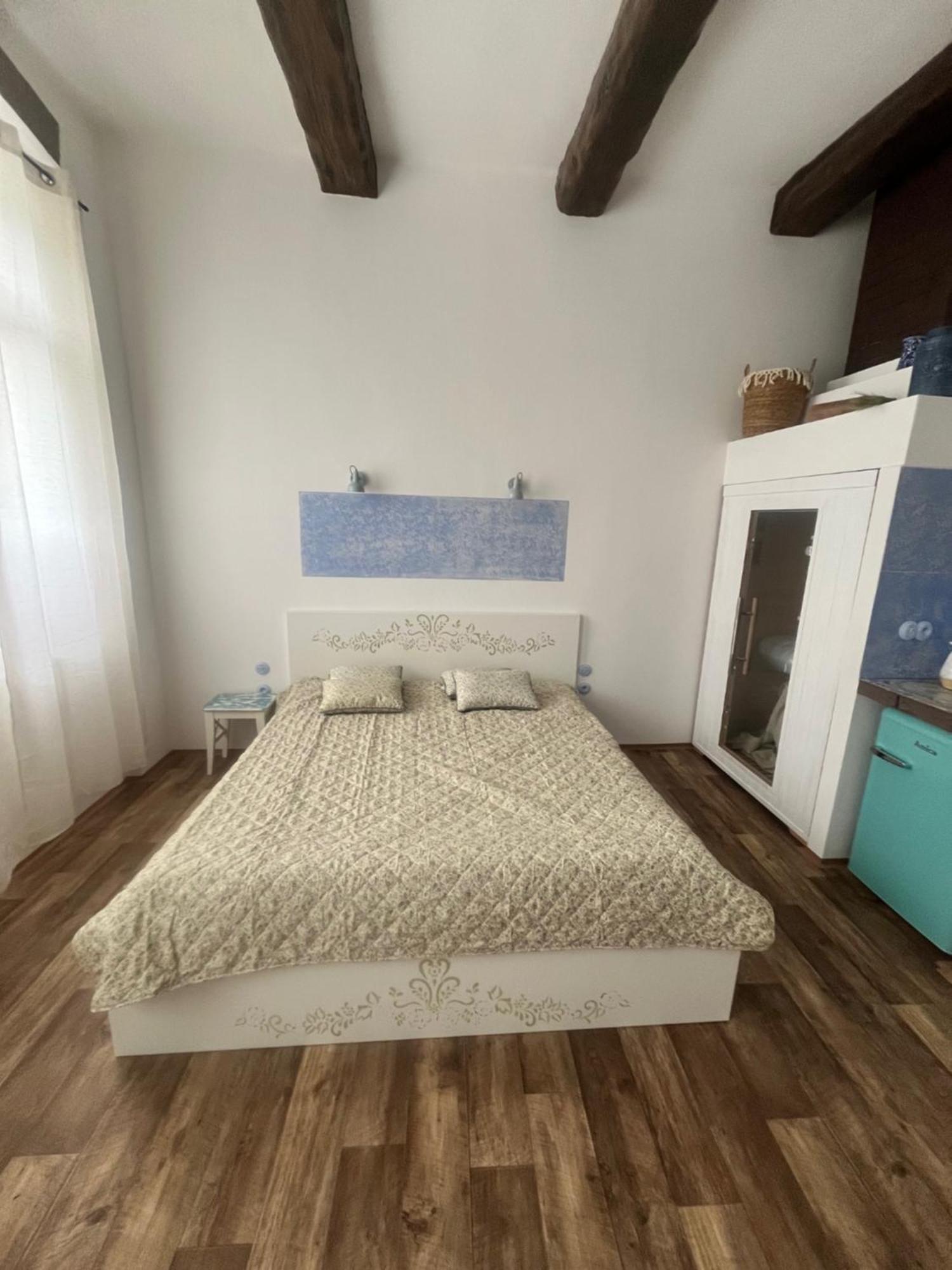 Apartmany V Podzamci V Blizkosti Zamku Blatná Exterior foto
