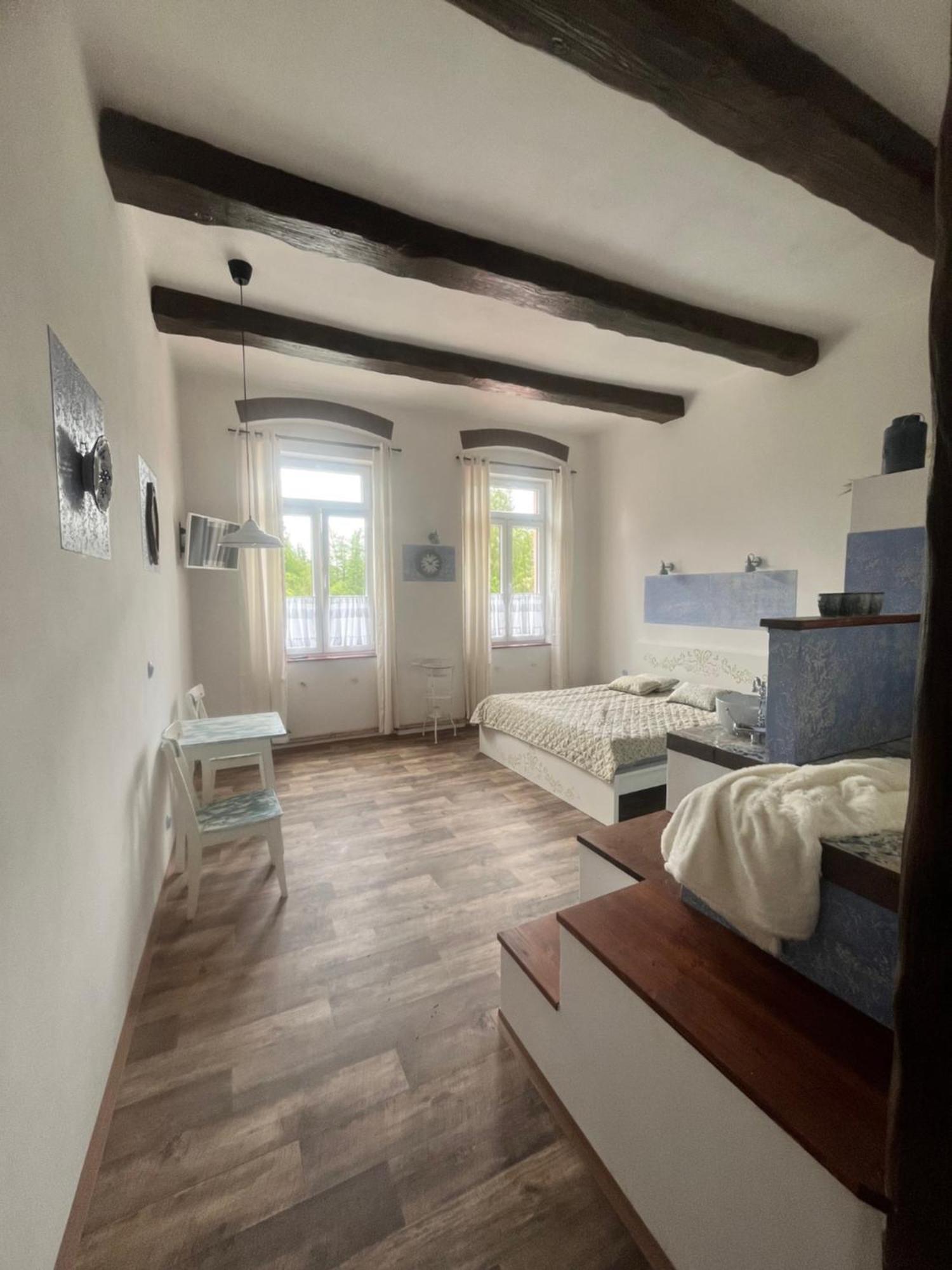 Apartmany V Podzamci V Blizkosti Zamku Blatná Exterior foto